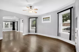 6254 W Barry Ave, Chicago, IL 60634 - Photo 4