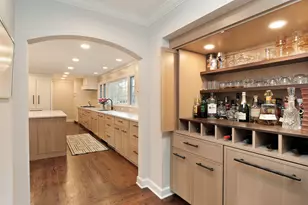 921 Woodbine Ln, Northbrook, IL 60062 - Photo 8
