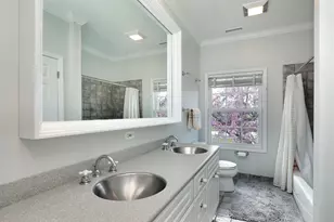 921 Woodbine Ln, Northbrook, IL 60062 - Photo 24