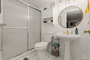 1209 Kenneth Cir, Elgin, IL 60120 - Photo 20