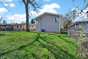 1525 Grove Dr, Round Lake Beach, IL 60073 - Photo 22