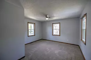 204 W South St, Clifton, IL 61727 - Photo 14