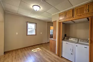 204 W South St, Clifton, IL 61727 - Photo 10