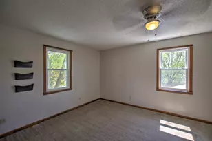 204 W South St, Clifton, IL 61727 - Photo 18