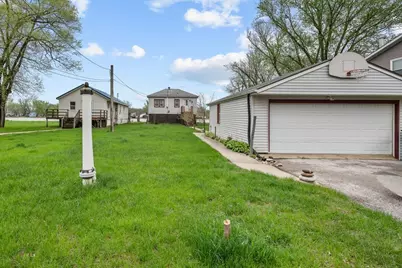 3213 S Shore Drive, Moline, IL 61265 - Photo 30