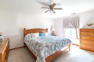 2649 Caliendo Cir, Montgomery, IL 60538 - Photo 16