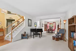 24132 Norfolk Ln, Plainfield, IL 60585 - Photo 2