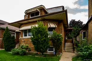 8449 S Dante Ave, Chicago, IL 60619 - Photo 1