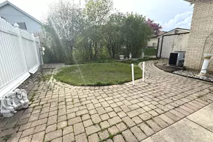 3044 Halifax Ave, Westchester, IL 60154 - Photo 40