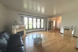 3044 Halifax Ave, Westchester, IL 60154 - Photo 6