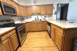 3044 Halifax Ave, Westchester, IL 60154 - Photo 12
