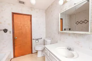 8050 N 2000E Rd, Manteno, IL 60950 - Photo 28