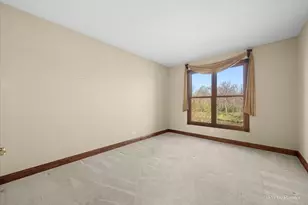 261 Johnson Woods Dr, Batavia, IL 60510 - Photo 20