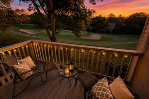 422 Vly Vw Rd, Lake Barrington, IL 60010 - Photo 4