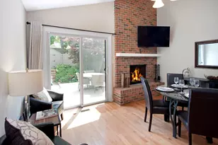 422 Vly Vw Rd, Lake Barrington, IL 60010 - Photo 14