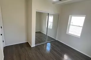 8015 S Avalon Ave, Chicago, IL 60619 - Photo 10
