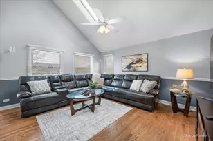 1425 Iris Ave, Carol Stream, IL 60188 - Photo 20