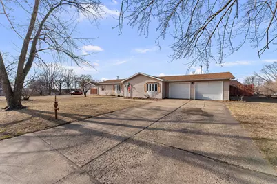 303 Jefferson Street, New Boston, IL 61272 - Photo 1