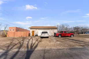 303 Jefferson St, New Boston, IL 61272 - Photo 30