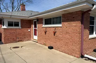 8303 N Washington St, Niles, IL 60714 - Photo 2