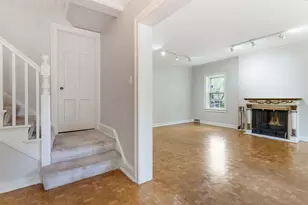 2656 Broadway Ave, Evanston, IL 60201 - Photo 2
