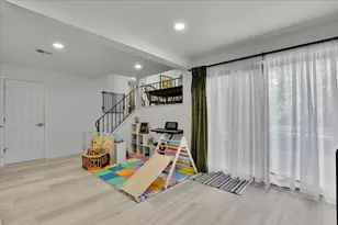 10447 S Stowe Ct, Palos Hills, IL 60465 - Photo 18