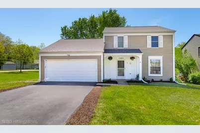 1705 Charles Avenue, Algonquin, IL 60102 - Photo 1