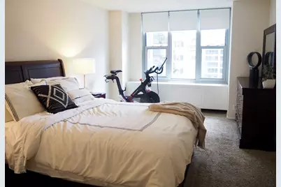 400 E Randolph Street #1224, Chicago, IL 60601 - Photo 8