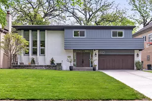 923 Park Ave, River Forest, IL 60305 - Photo 1