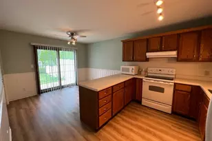 603 Willow St, Maple Park, IL 60151 - Photo 10