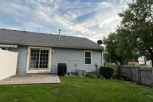 603 Willow St, Maple Park, IL 60151 - Photo 6