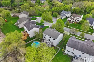 1053 Wheatland Dr, Crystal Lake, IL 60014 - Photo 46