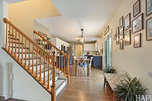 1053 Wheatland Dr, Crystal Lake, IL 60014 - Photo 14