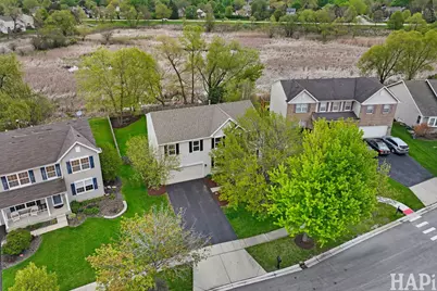 1053 Wheatland Drive, Crystal Lake, IL 60014 - Photo 2