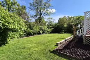 11547 Burr Oak Ln, Burr Ridge, IL 60527 - Photo 34