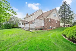11547 Burr Oak Ln, Burr Ridge, IL 60527 - Photo 26
