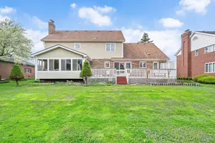 11547 Burr Oak Ln, Burr Ridge, IL 60527 - Photo 26