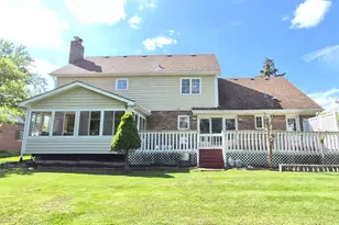 11547 Burr Oak Ln, Burr Ridge, IL 60527 - Photo 36