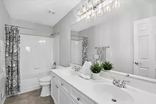 2825 Haven Ln, Lindenhurst, IL 60046 - Photo 16
