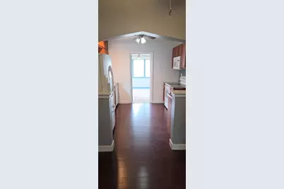 2519 E Locust Street, Davenport, IA 52803 - Photo 10