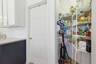 2255 Vanderbilt Dr, Geneva, IL 60134 - Photo 16