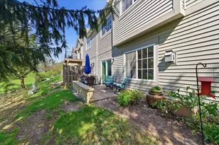 2255 Vanderbilt Dr, Geneva, IL 60134 - Photo 30