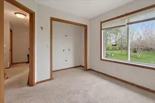1109 Candlewick Dr, Poplar Grove, IL 61065 - Photo 20