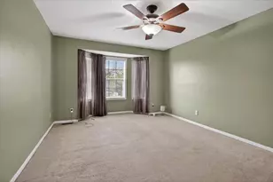 1109 Candlewick Dr, Poplar Grove, IL 61065 - Photo 14