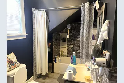 511 E Jackson Street, Bloomington, IL 61701 - Photo 16
