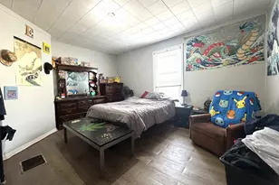 511 E Jackson St, Bloomington, IL 61701 - Photo 10