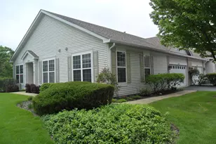 678 Cadillac Cir, Romeoville, IL 60446 - Photo 2