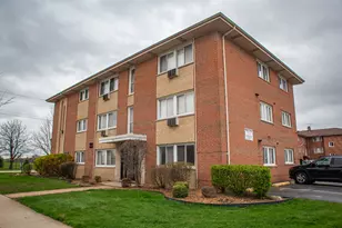 11036 S Kenneth Ave, Oak Lawn, IL 60453 - Photo 18