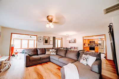 714 E Rosewood Street, Watseka, IL 60970 - Photo 16