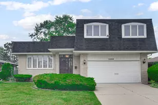 15058 Naughton Dr, South Holland, IL 60473 - Photo 1